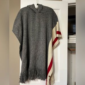 Roots hooded poncho never worn